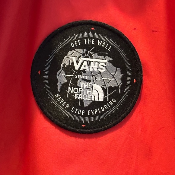 Vans x The North Face Jacket - Picture 3 of 6